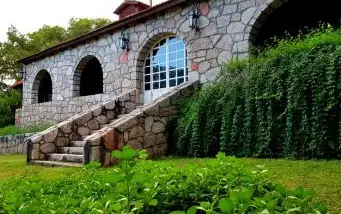 LA AGUADA HOTEL DE MONTAÑA CATAMARCA